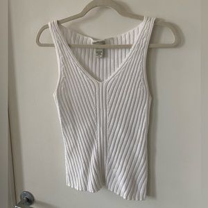 BANANA REPUBLIC KNIT TANK TOP